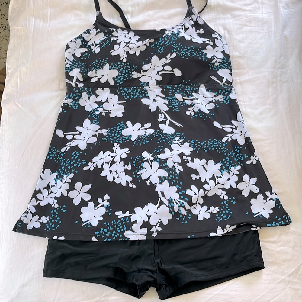 Two-piece Swimsuit Black with White and Teal Flowers, Size XL, NWT